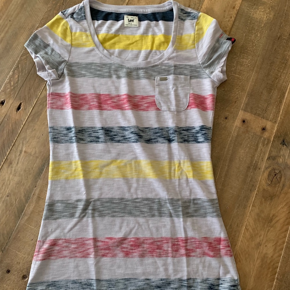 Lee Short sleeve Tee NWOT